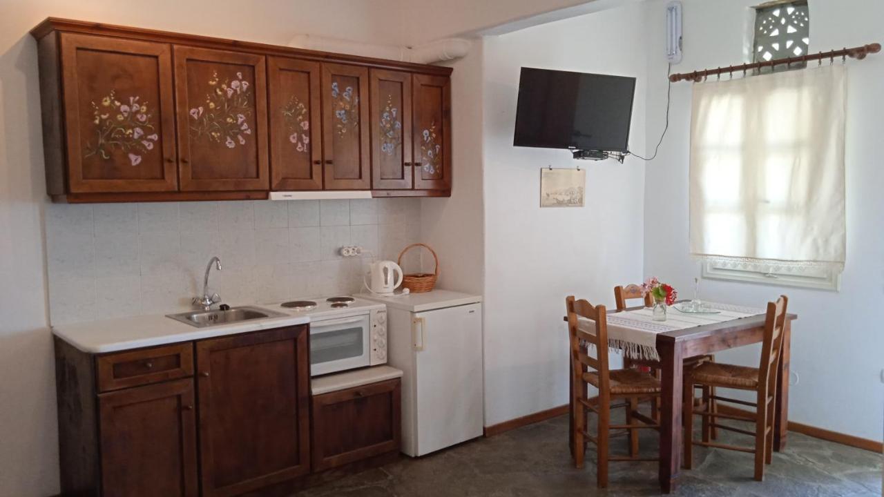 Parodosiako Diamerisma Rochari Platiá Buitenkant foto